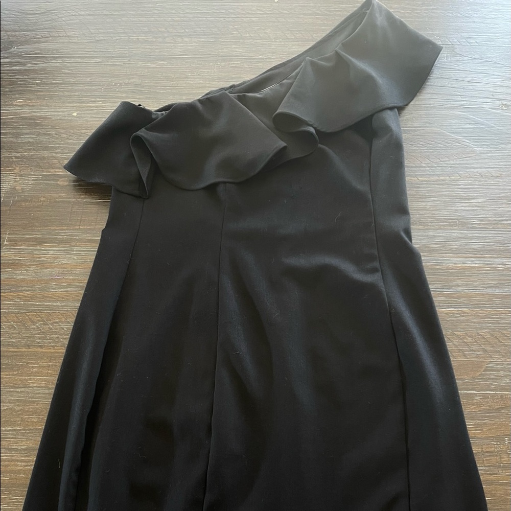 Used. H&M BRAND. Black mini dress. Size 8